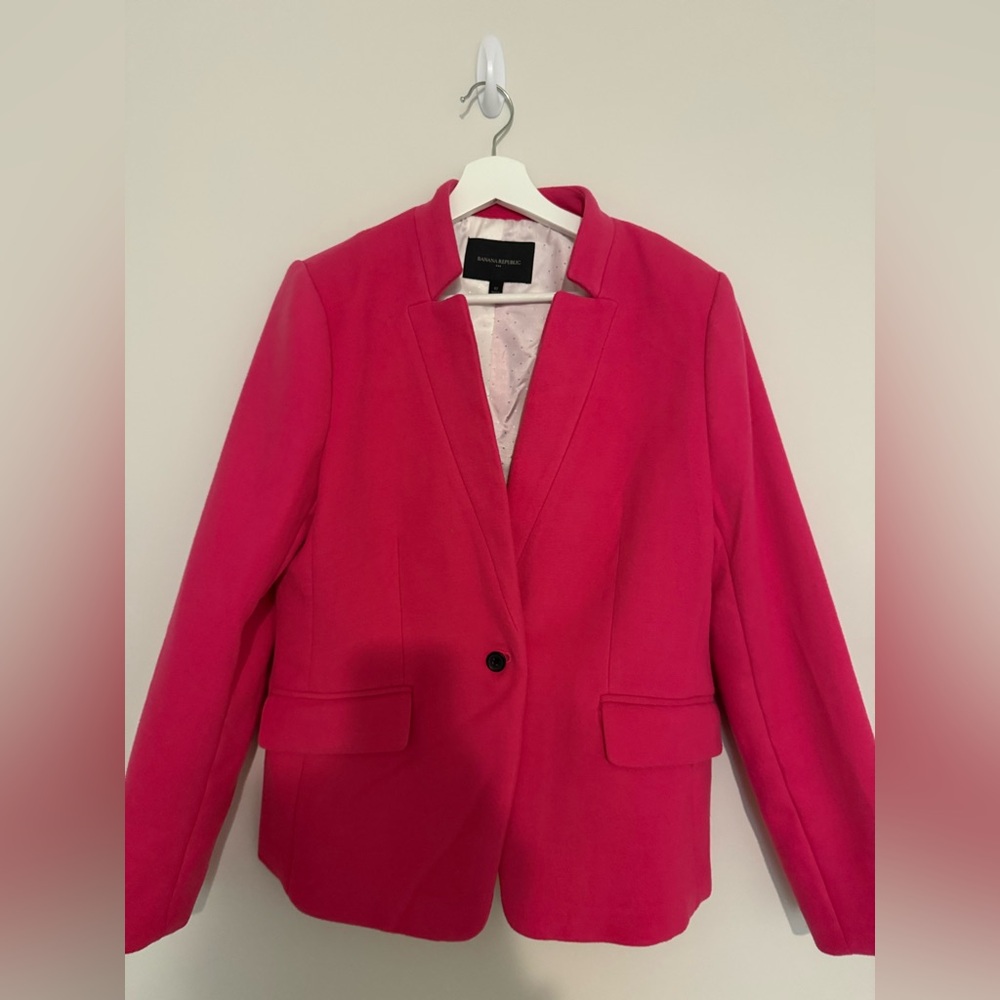 Banana Republic Vibrant Pink Wool Blazer (lined)